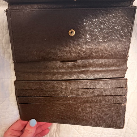 Louis Vuitton Damier Ebene Long Wallet on Chain - Picture 5 of 9